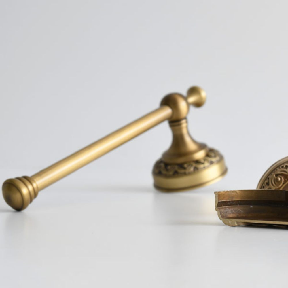 Móc treo giấy và khăn bằng đồng Kanly GCH03N