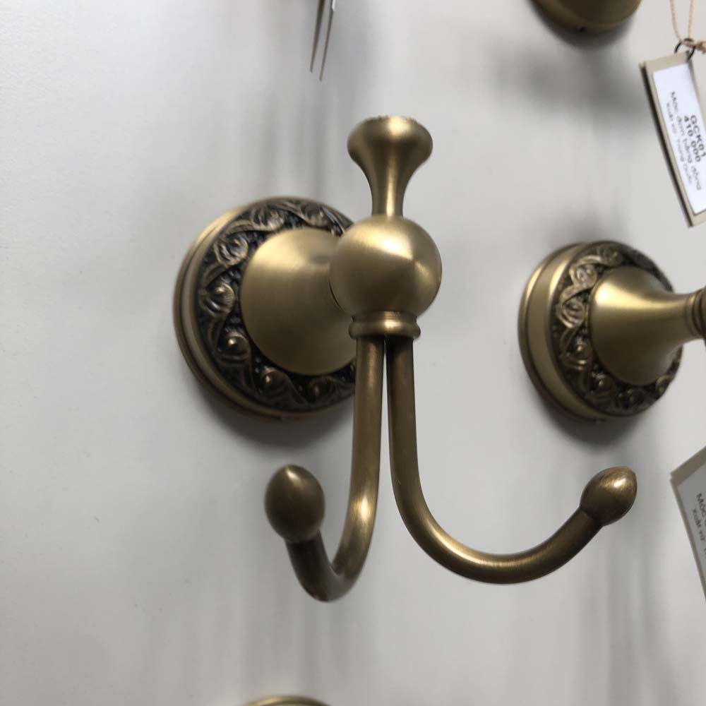 Móc treo đôi bằng đồng Kanly GCH01