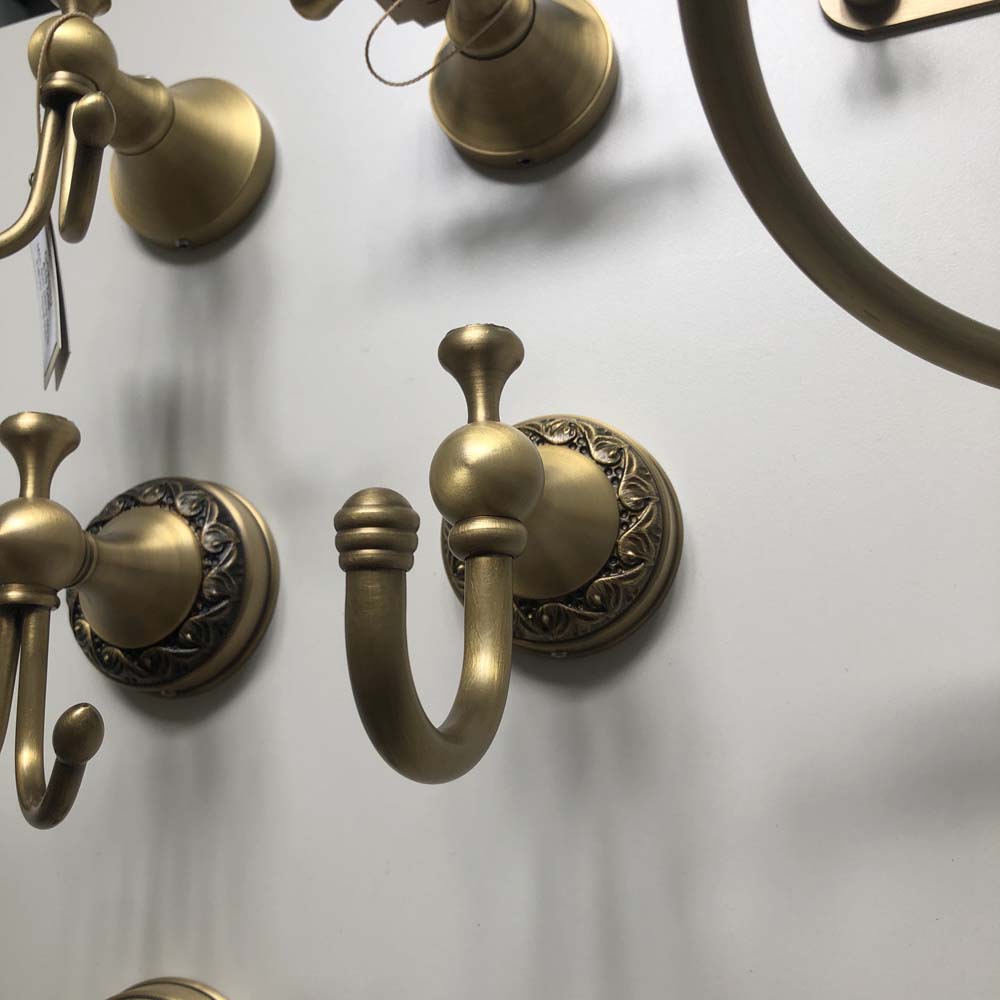 Móc treo đơn bằng đồng Kanly GCH01N