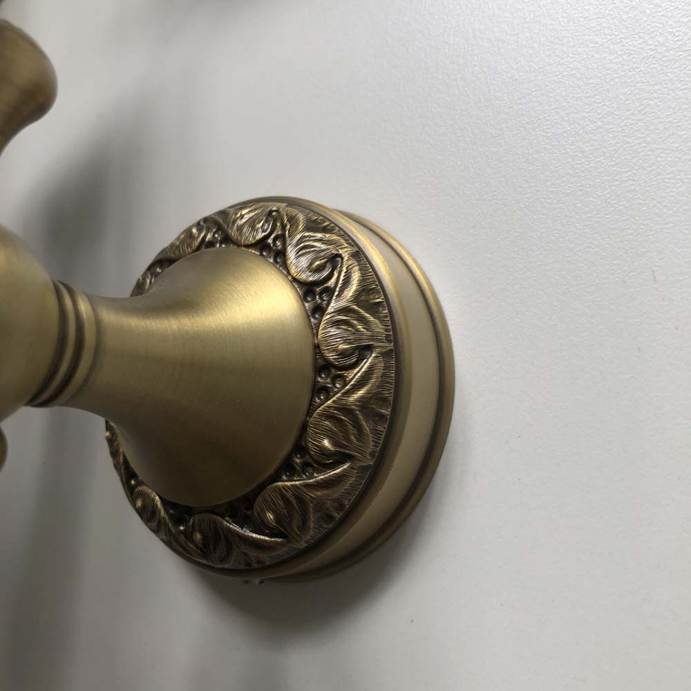 Móc treo đơn bằng đồng Kanly GCH01N