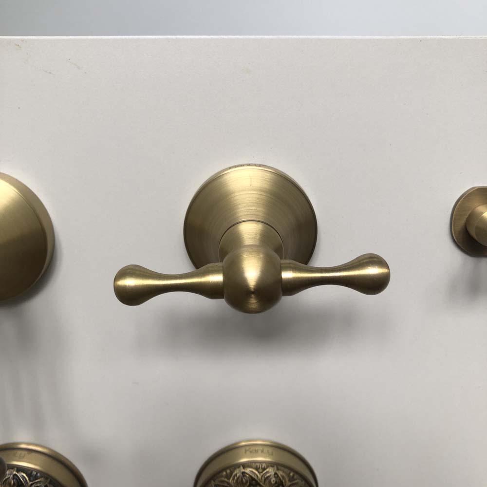 Móc áo đơn bằng đồng Kanly GCK01