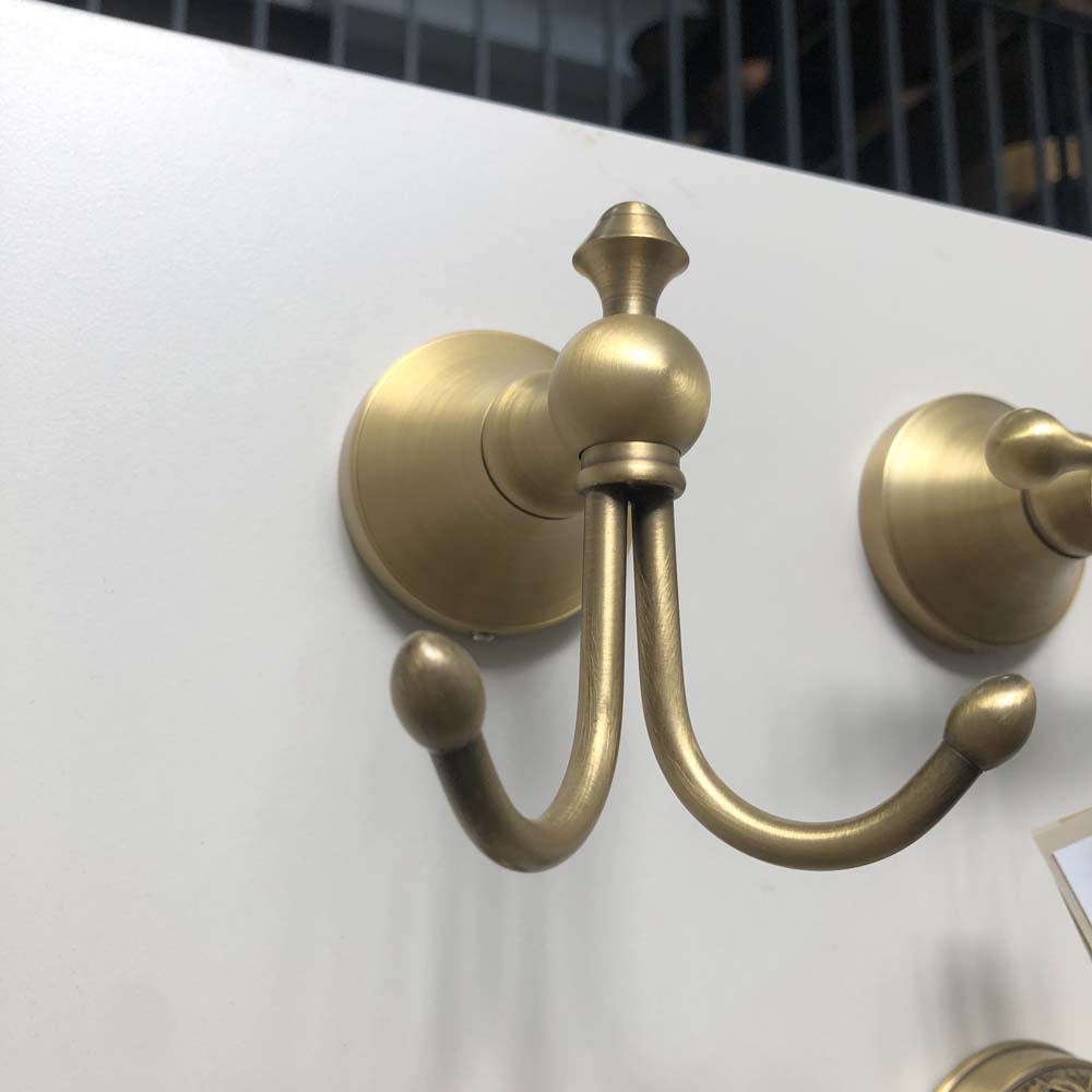 Móc áo đơn bằng đồng Kanly GCK01U