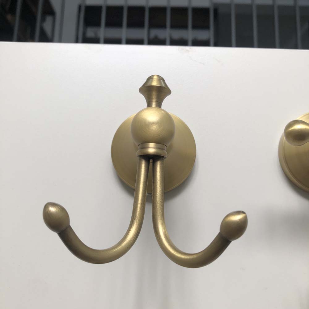 Móc áo đơn bằng đồng Kanly GCK01U