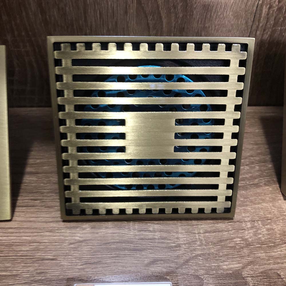 Phễu thoát sàn bằng đồng 10x10cm Kanly GCP11