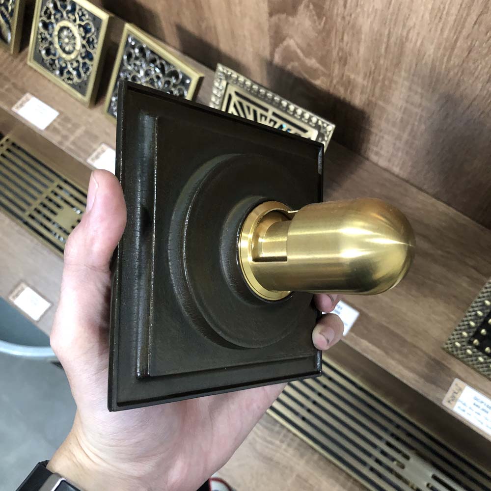 Phễu thoát sàn bằng đồng 12x12cm Kanly GCP21