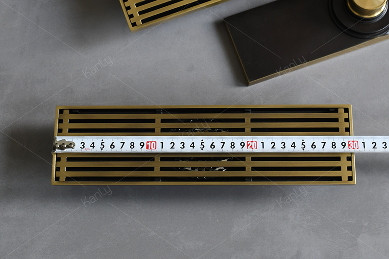 Phễu thu sàn bằng đồng Kanly GCP67