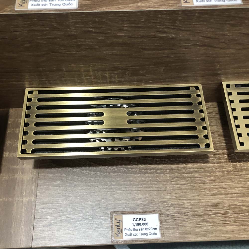 Phễu thoát sàn bằng đồng 8x20cm Kanly GCP83