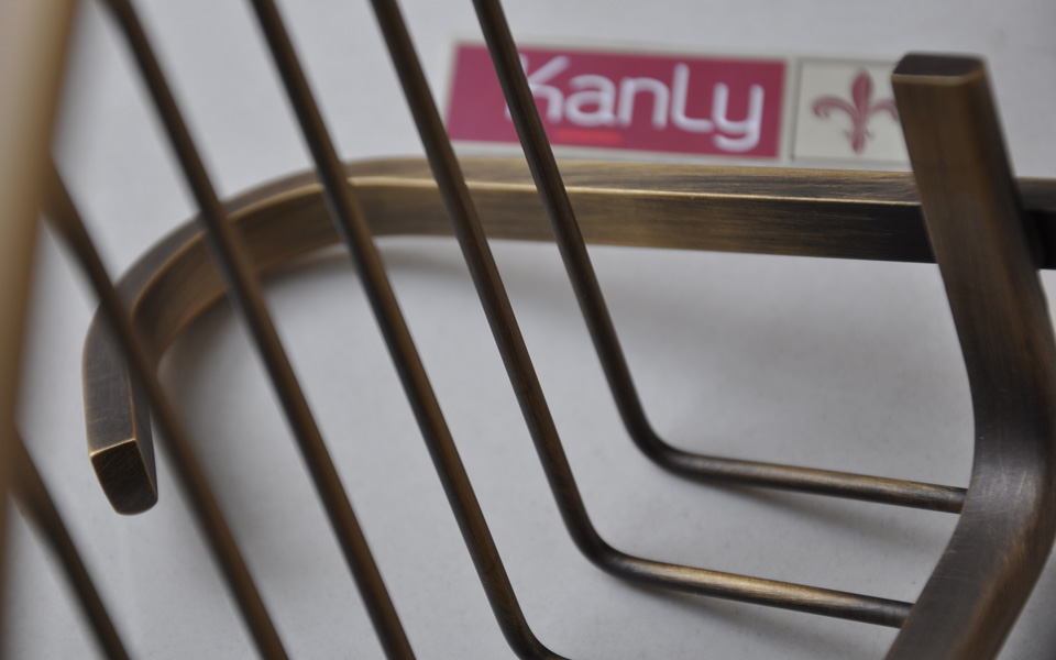 Kệ treo góc bằng đồng Kanly GCK27