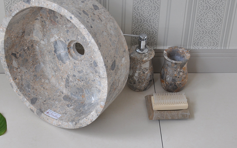 Bộ phụ kiện bằng đá Kanly PK01