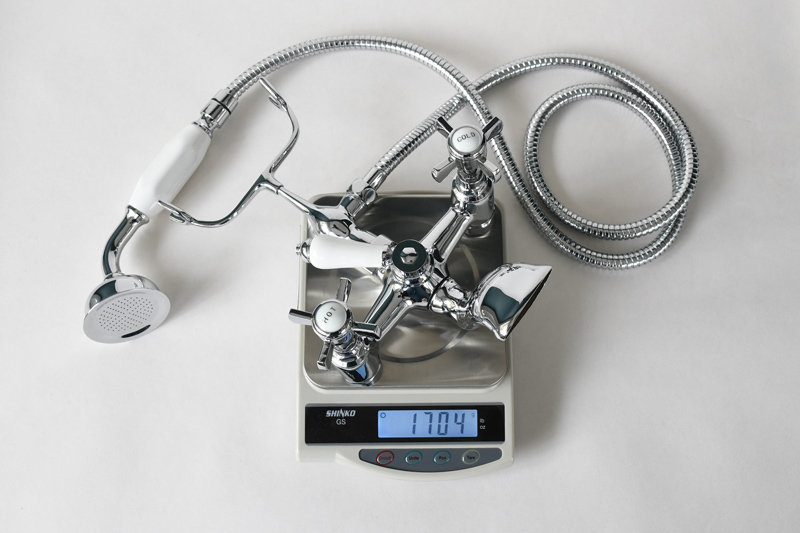 Củ sen tắm nóng lạnh treo tường Kanly CHS02