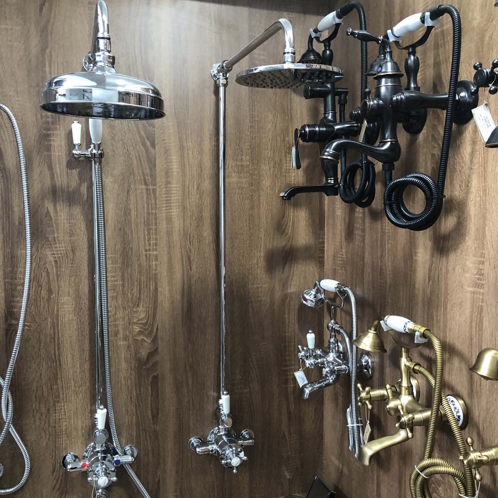 Bộ sen tắm cây đứng nóng lạnh Kanly CHS12