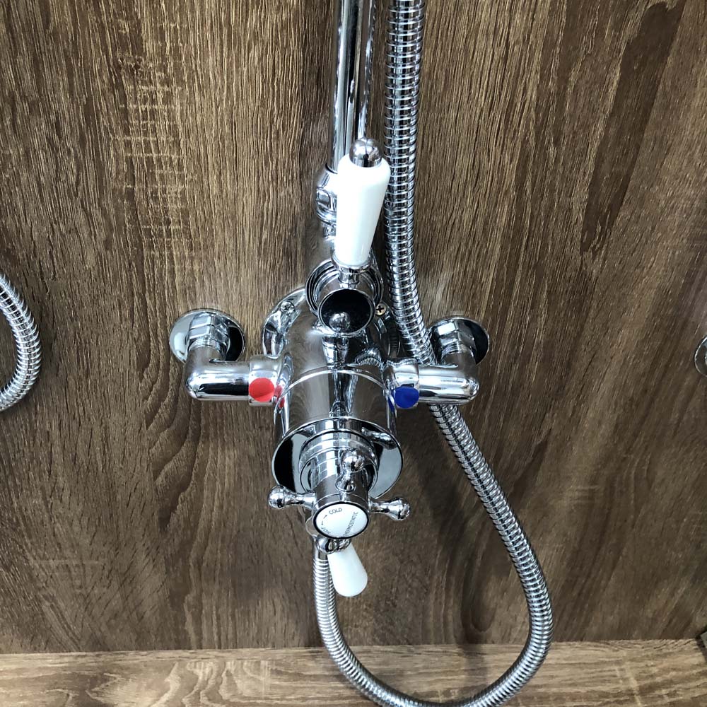 Bộ sen tắm cây đứng nóng lạnh Kanly CHS13