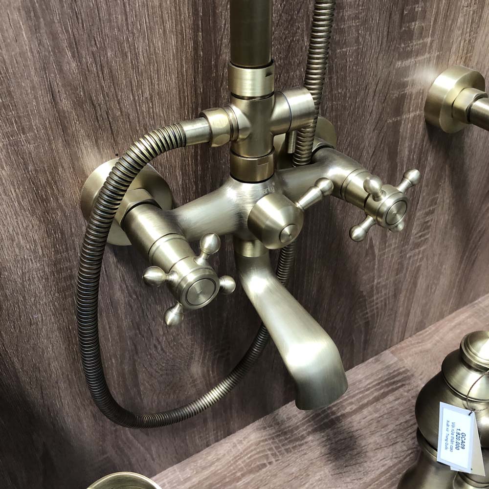 Bộ sen tắm cây đứng nóng lạnh bằng đồng Kanly GCS05