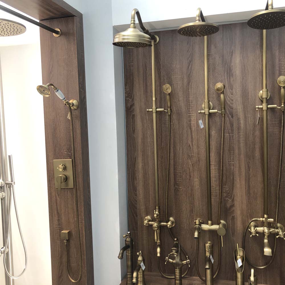 Bộ sen tắm cây đứng nóng lạnh bằng đồng Kanly GCS11