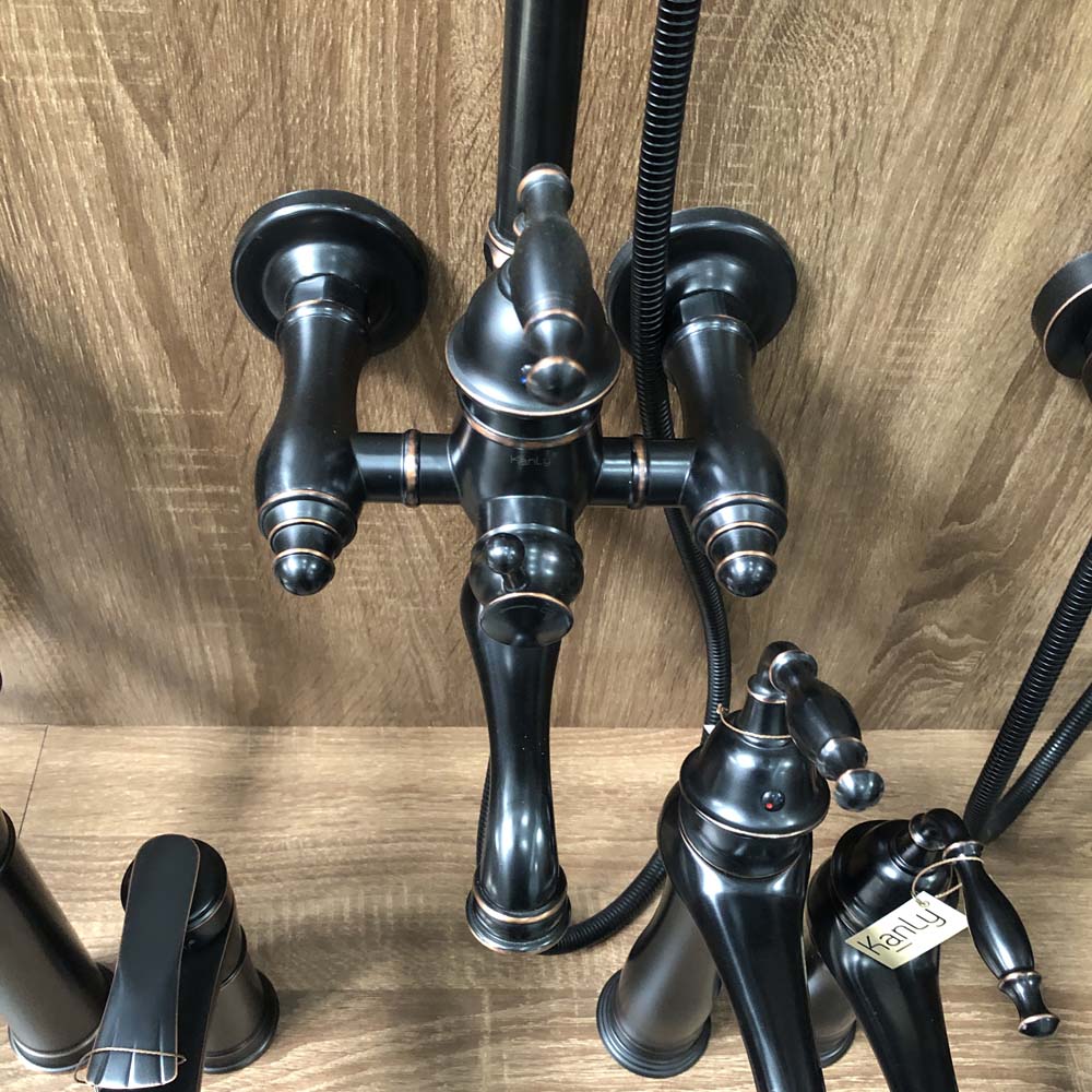 Bộ sen cây tắm đứng nóng lạnh bằng đồng Kanly GCS14B