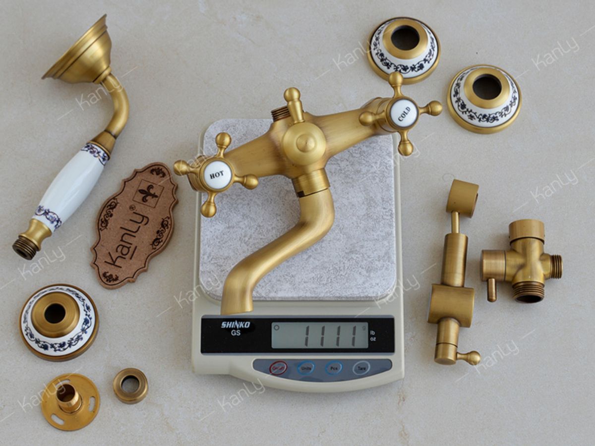 Sen cây tắm đứng nóng lạnh bằng đồng Kanly GCS19