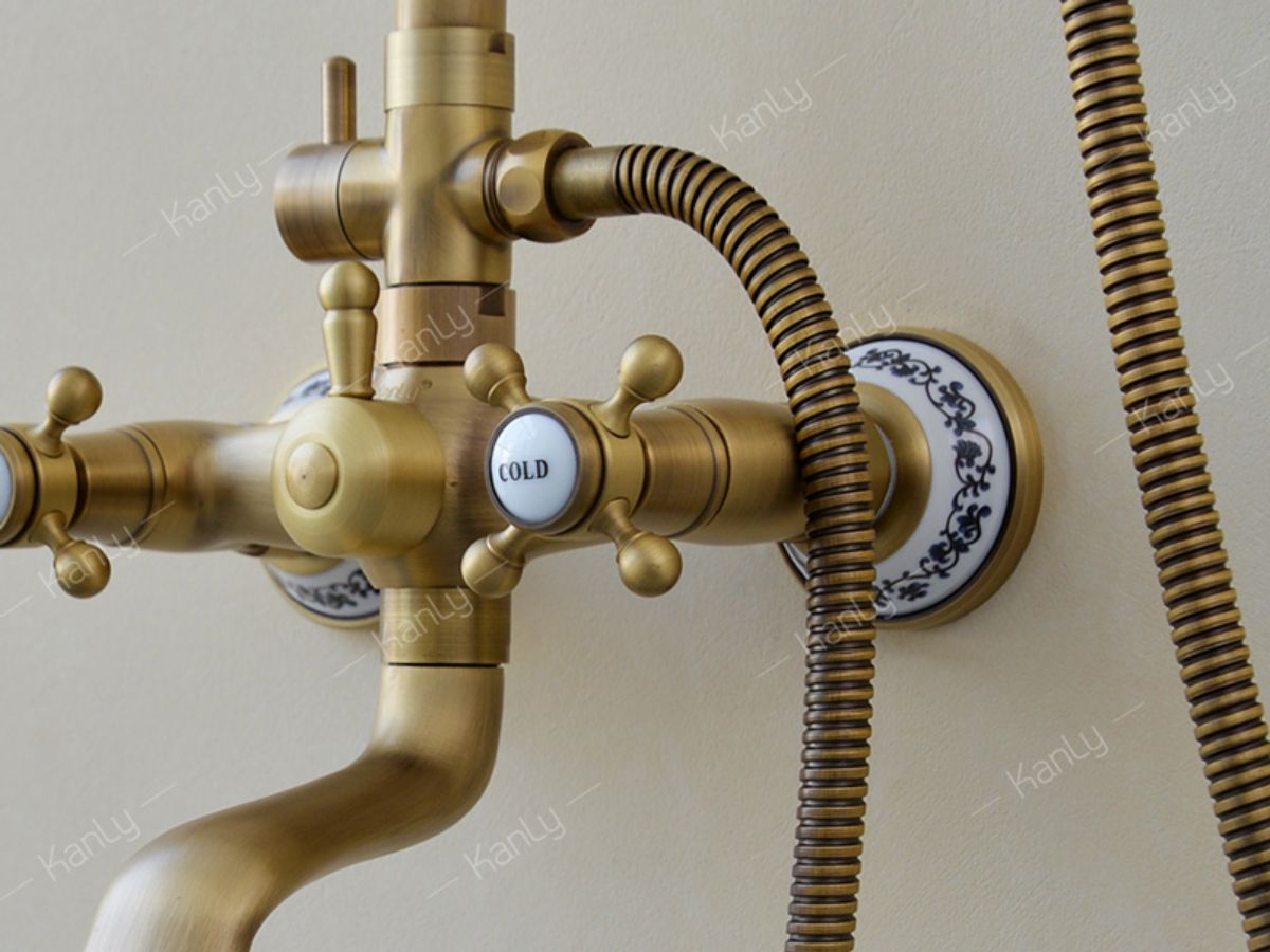 Sen cây tắm đứng nóng lạnh bằng đồng Kanly GCS19