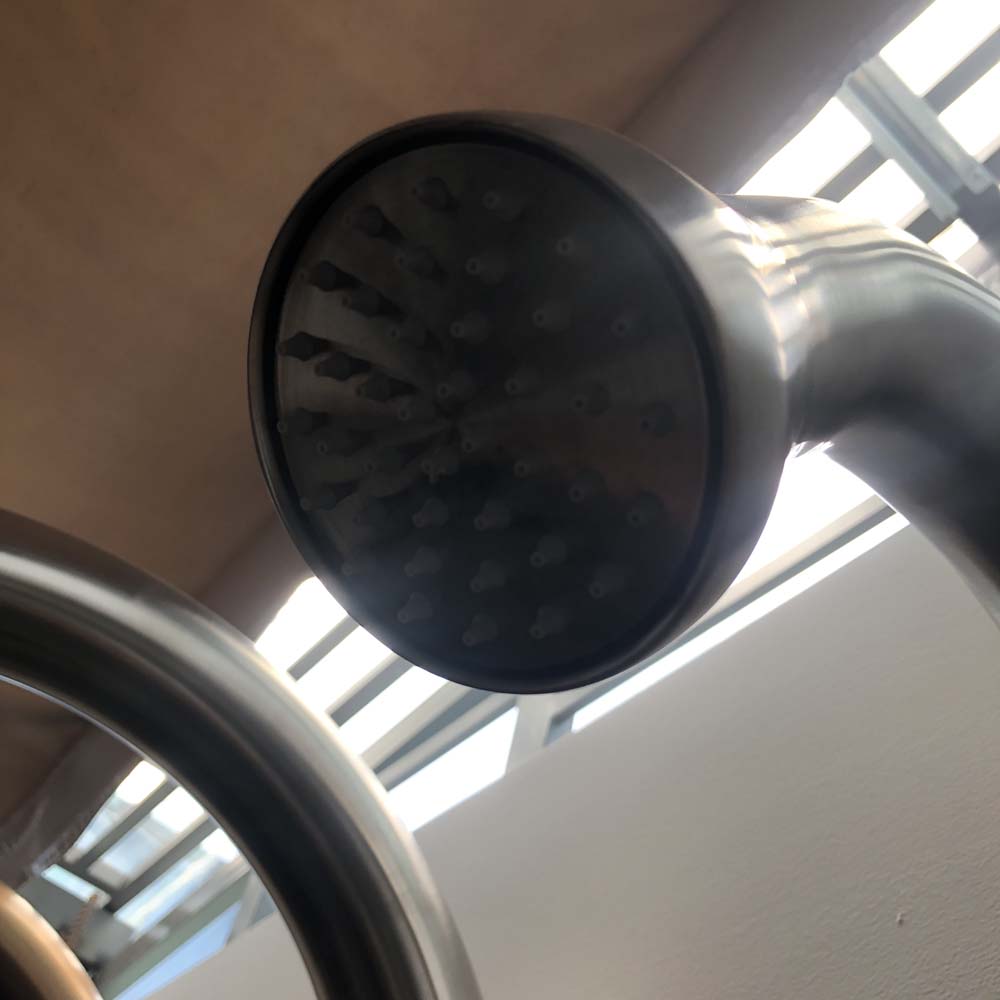 Sen cây tắm đứng đặt sàn ngoài trời Kanly KLS9003