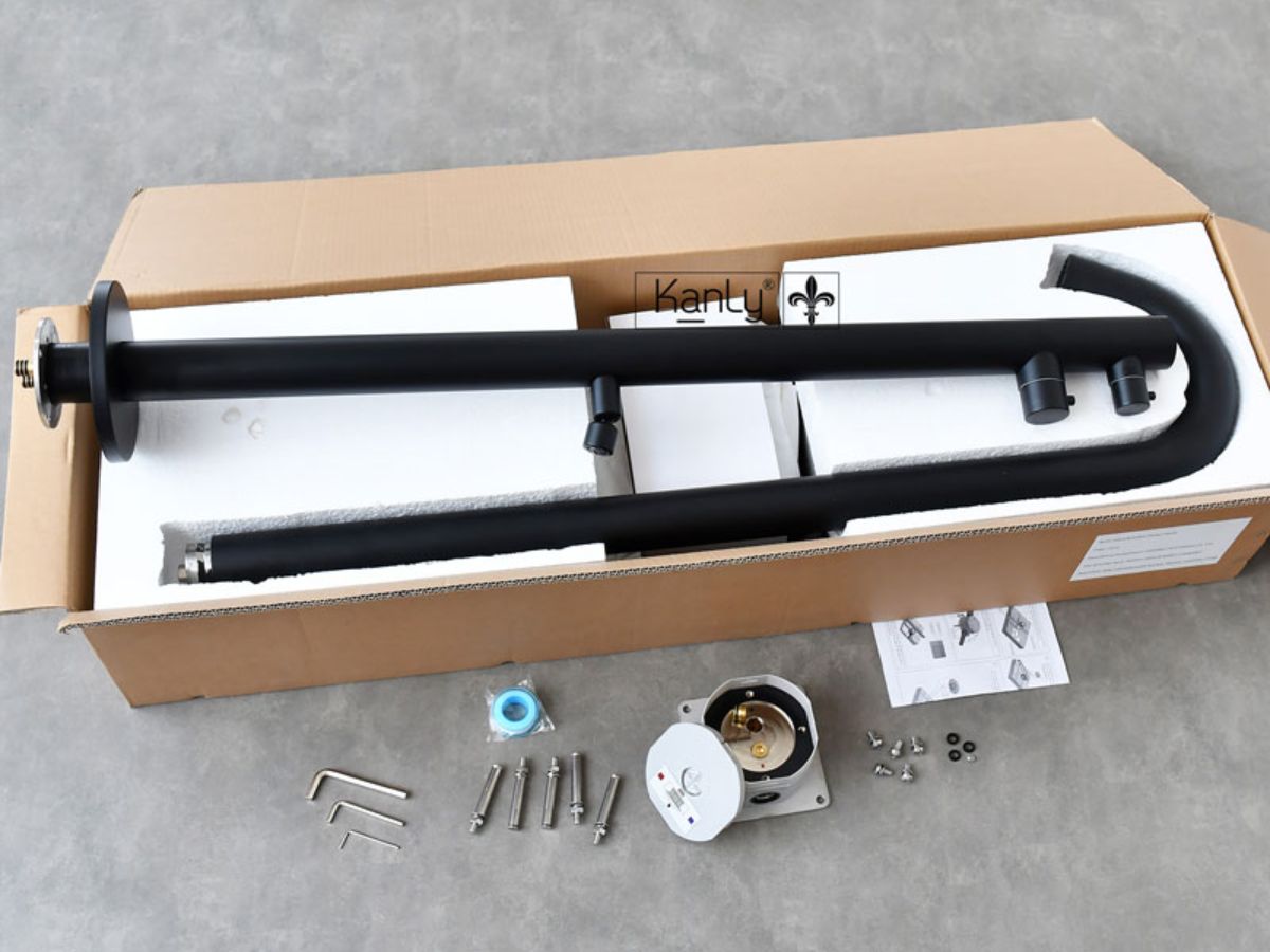 Sen cây tắm đứng đặt sàn ngoài trời Kanly KLS9015B