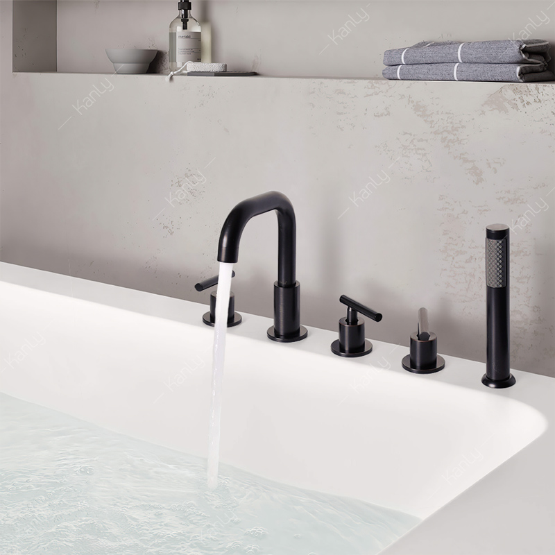 Sen tắm gắn bồn nóng lạnh bằng đồng Kanly GCB09B