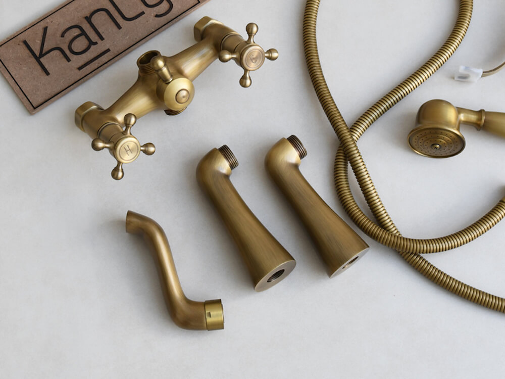 Sen tắm gắn bồn nóng lạnh bằng đồng Kanly GCS02