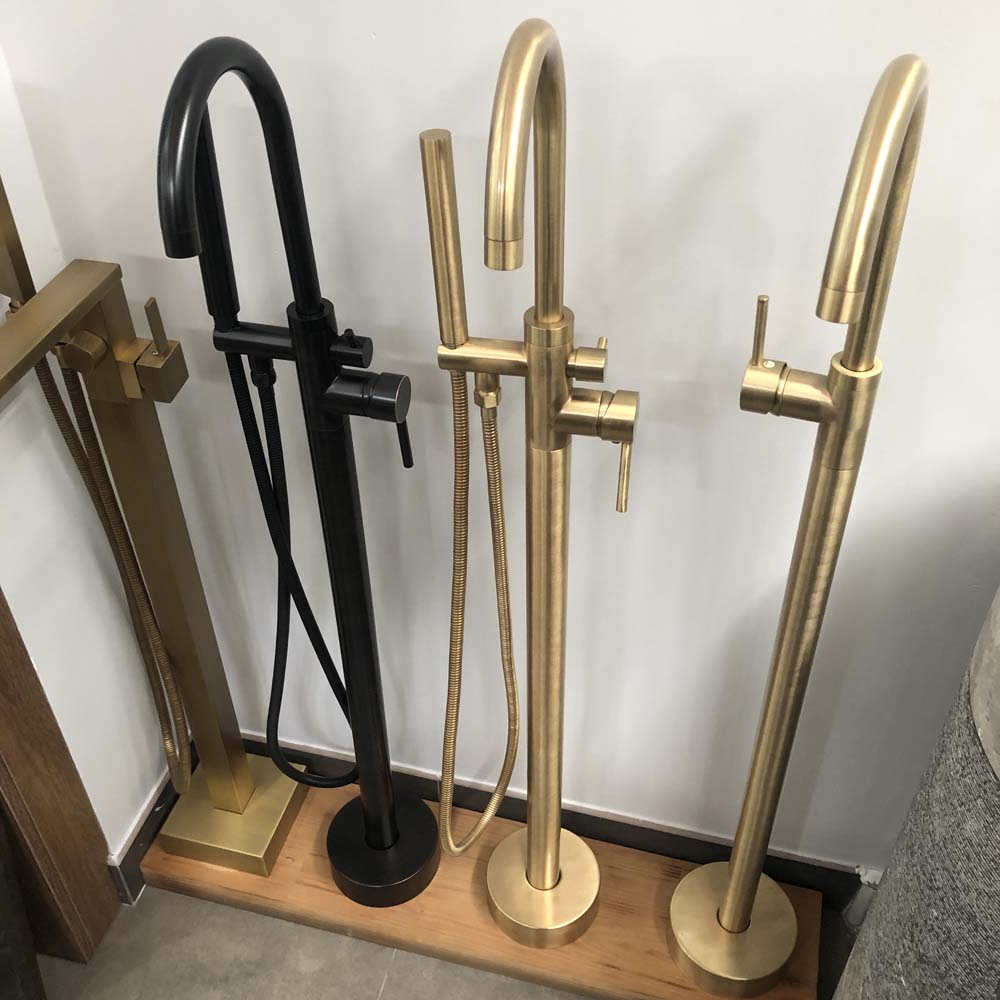 Bộ sen tắm đặt sàn nóng lạnh bằng đồng Kanly GCS06