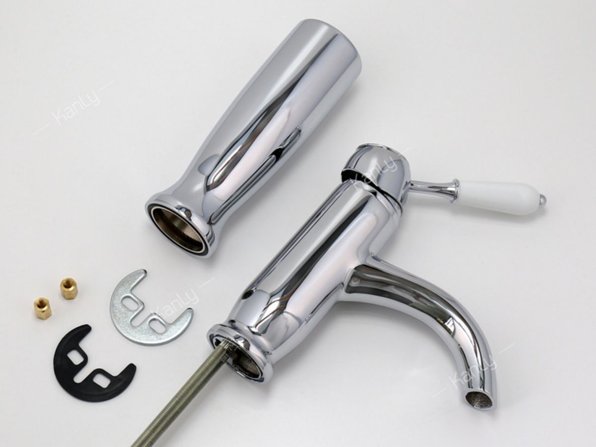 Vòi chậu lavabo nóng lạnh bằng đồng Kanly CHA09