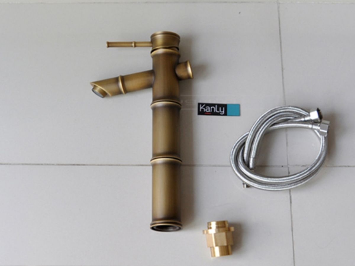 Vòi chậu lavabo nóng lạnh bằng đồng Kanly GCA02