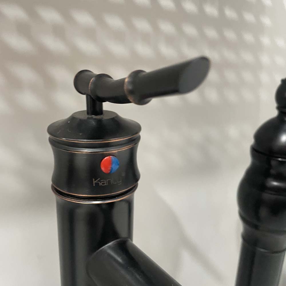 Vòi lavabo nóng lạnh bằng đồng Kanly GCA02B/V02B