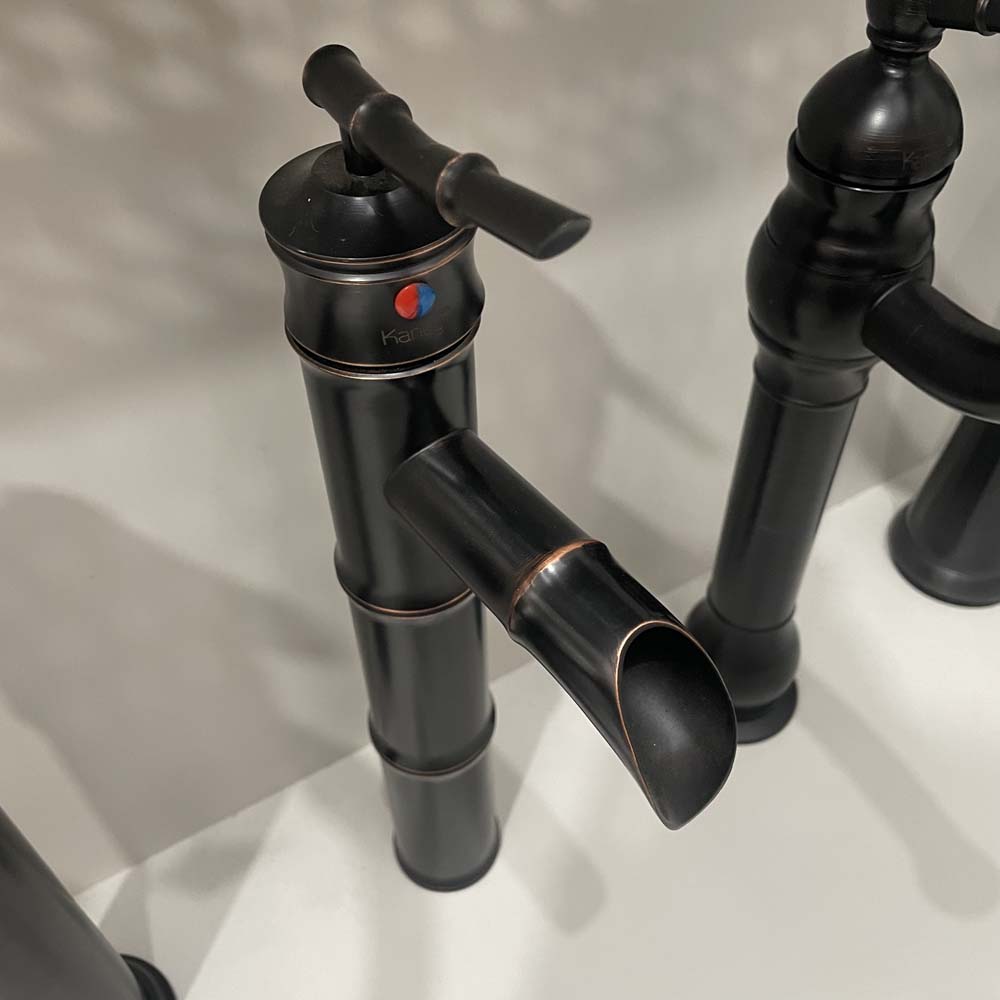 Vòi lavabo nóng lạnh bằng đồng Kanly GCA02B/V02B