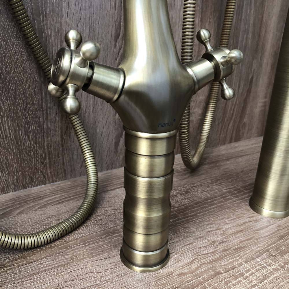 Vòi chậu lavabo nóng lạnh bằng đồng Kanly GCA10 / GCV10