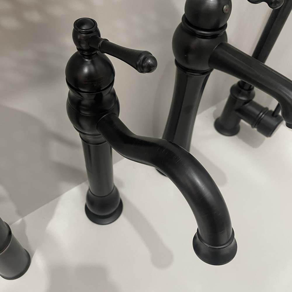 Vòi rửa lavabo thân cao bằng đồng Kanly GCA15B