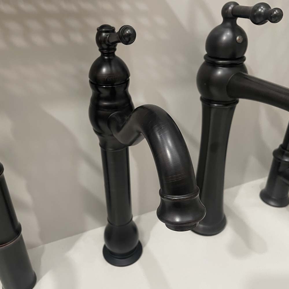 Vòi rửa lavabo thân cao bằng đồng Kanly GCA15B