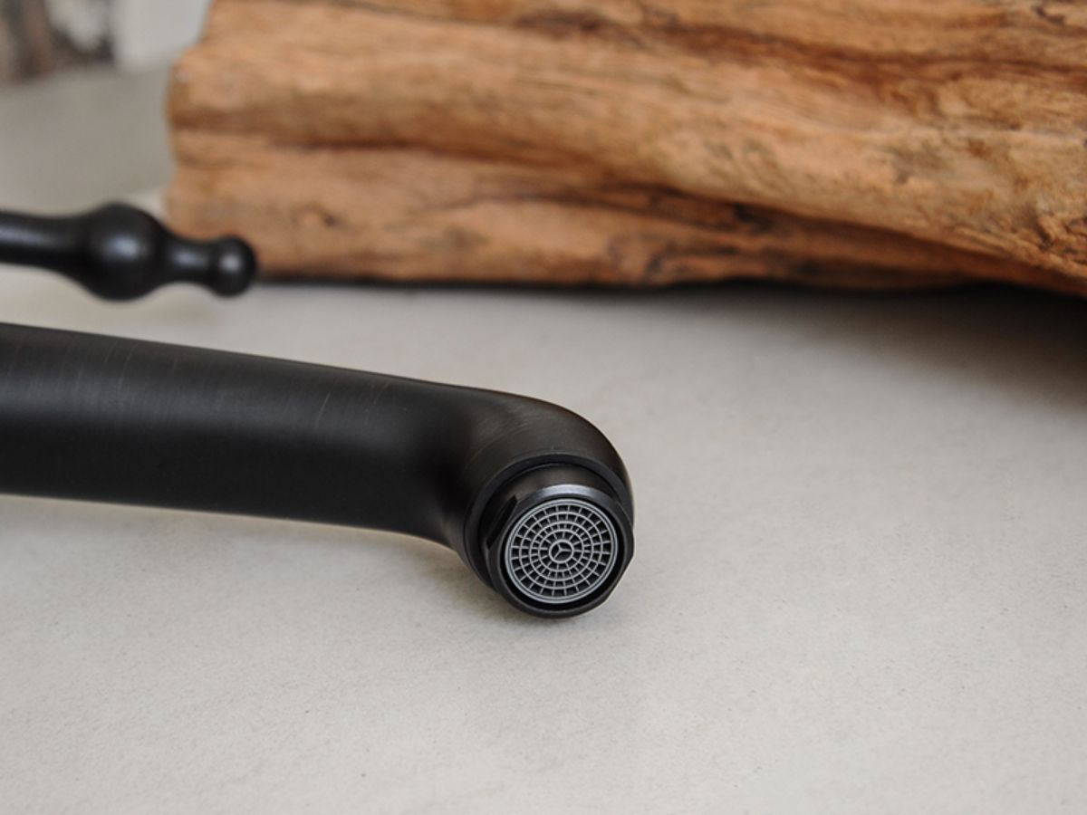 Vòi chậu lavabo nóng lạnh bằng đồng Kanly GCA16B