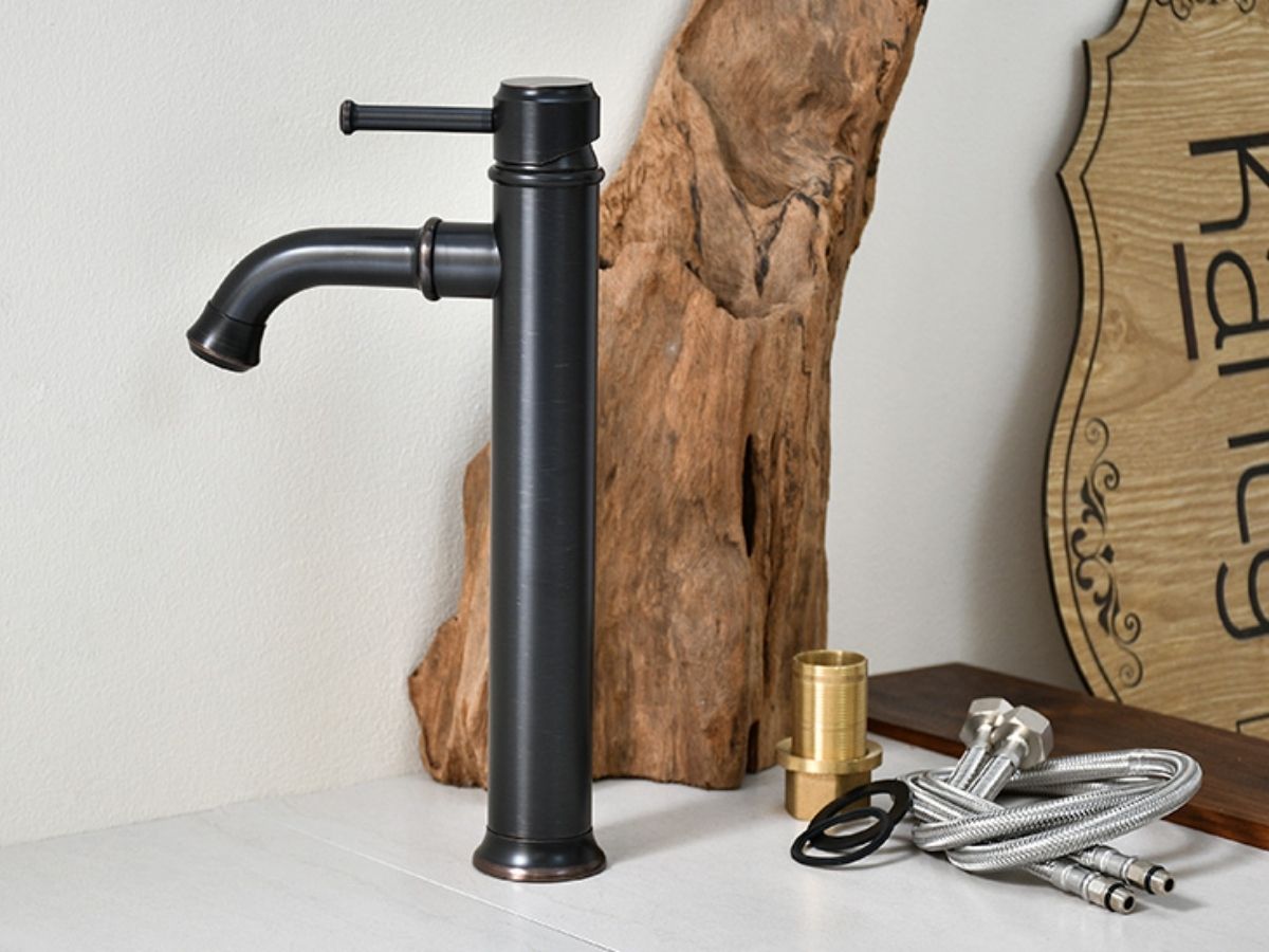 Vòi chậu lavabo nóng lạnh bằng đồng Kanly GCA20B