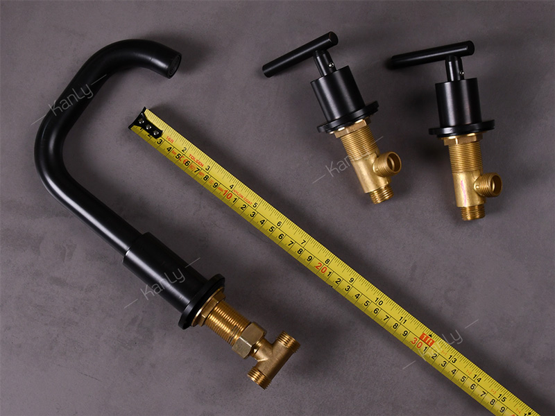 Vòi chậu âm bàn nóng lạnh bằng đồng Kanly GCB05B