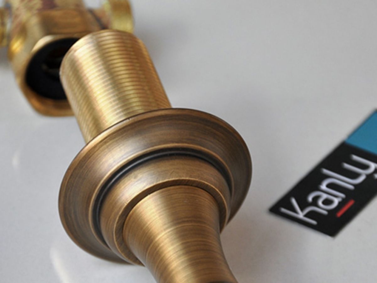 Vòi chậu âm bàn nóng lạnh bằng đồng Kanly GCB07