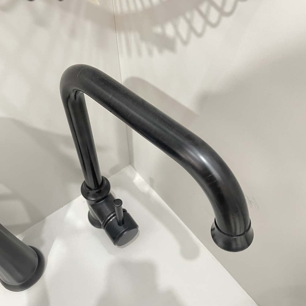 Vòi chậu nóng lạnh bằng đồng Kanly GCC07B