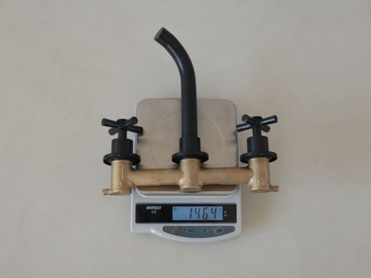 Vòi âm tường nóng lạnh bằng đồng Kanly GCT07B