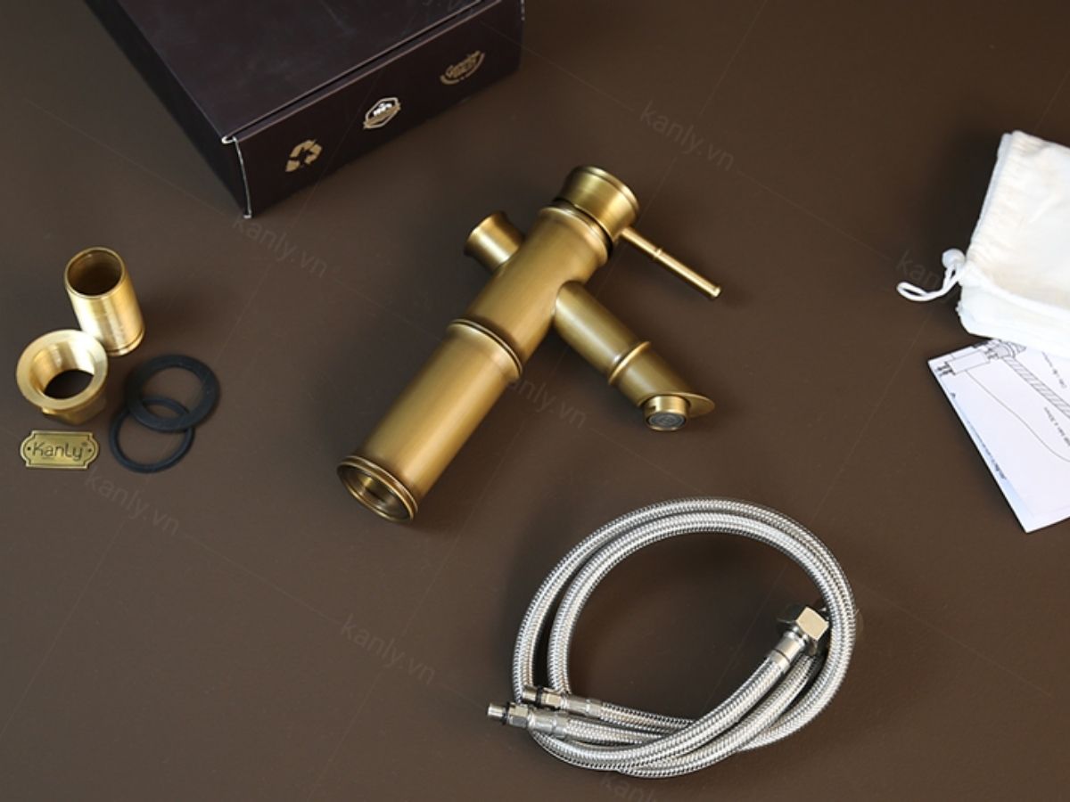 Vòi chậu lavabo nóng lạnh bằng đồng Kanly GCV02