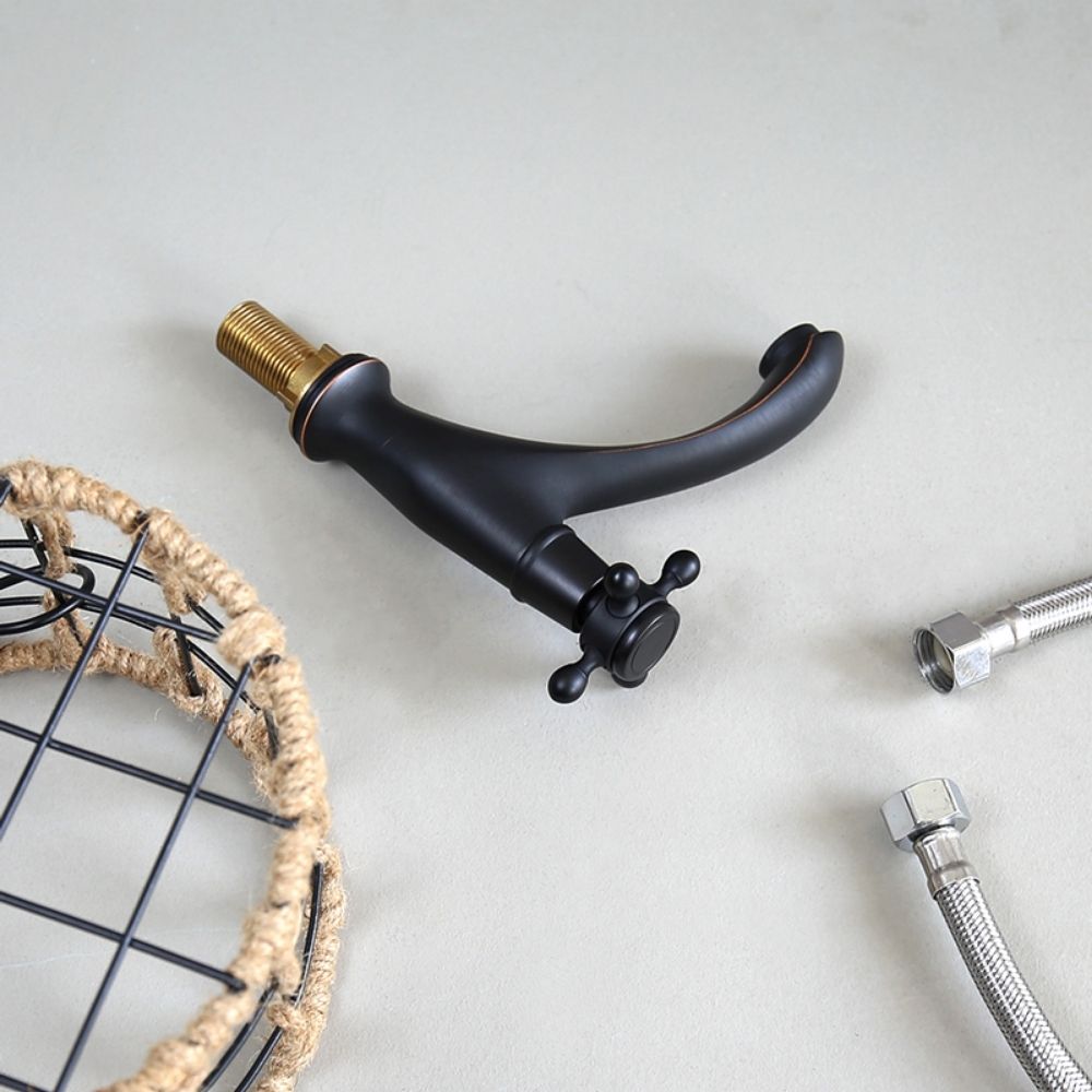 Vòi chậu lavabo bằng đồng Kanly GCV109B