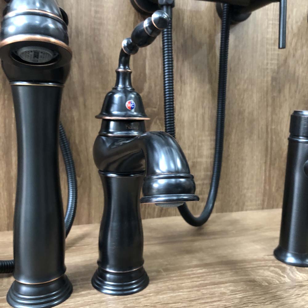 Vòi chậu lavabo nóng lạnh bằng đồng Kanly GCA14B/V14B