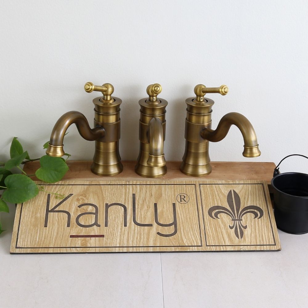 Vòi chậu lavabo nóng lạnh bằng đồng Kanly GCV16