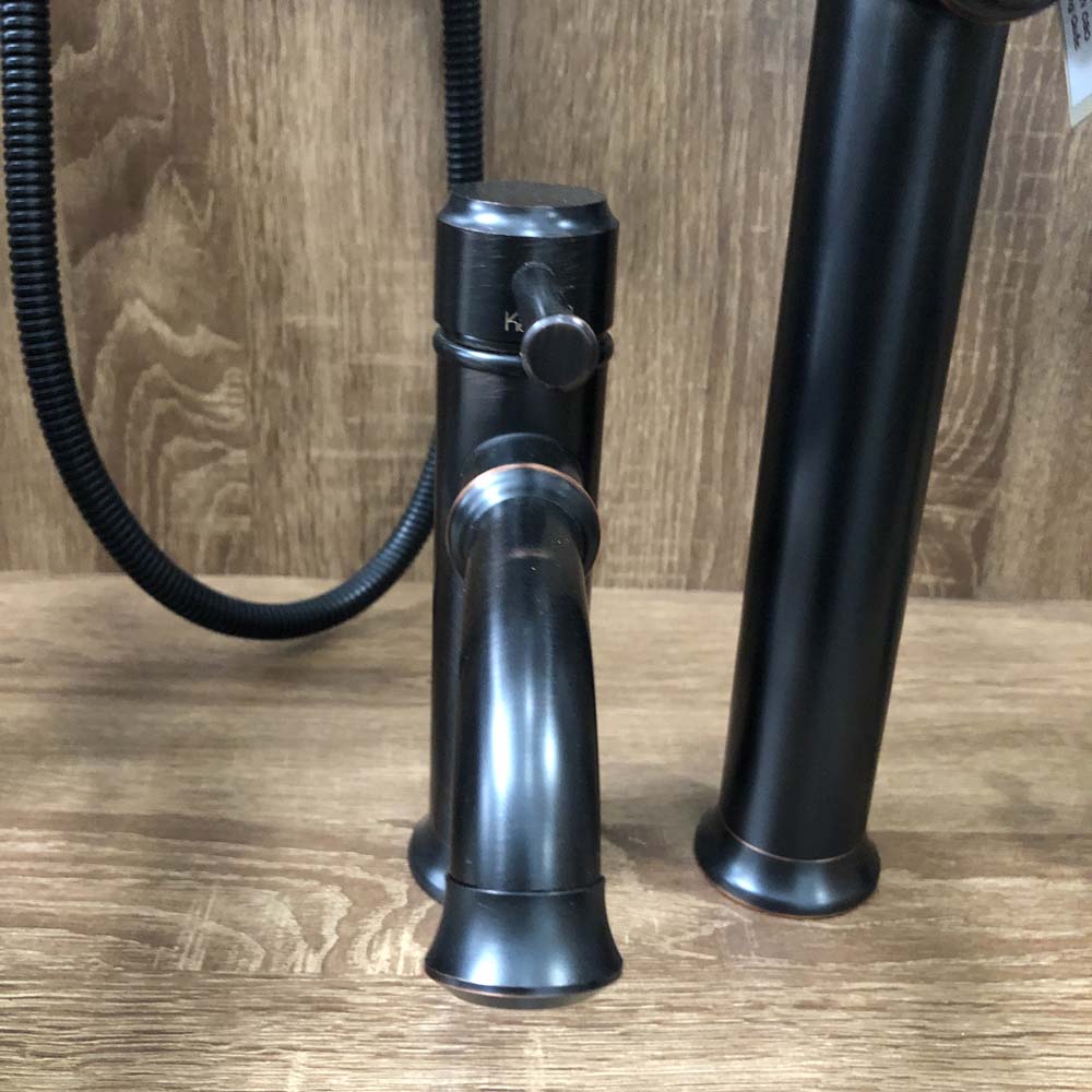 Vòi chậu lavabo nóng lạnh bằng đồng Kanly GCA20B/V20B