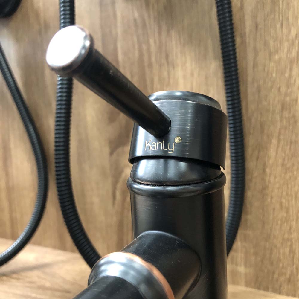 Vòi chậu lavabo nóng lạnh bằng đồng Kanly GCA20B/V20B