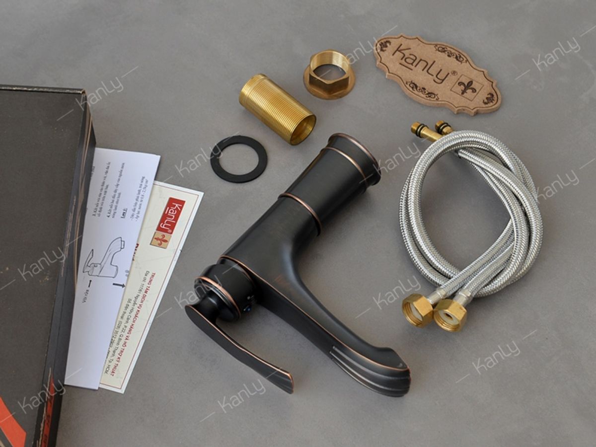 Vòi chậu lavabo nóng lạnh bằng đồng Kanly GCV41B