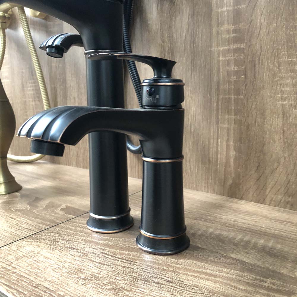 Vòi lavabo nóng lạnh bằng đồng Kanly GCA41B/V41B