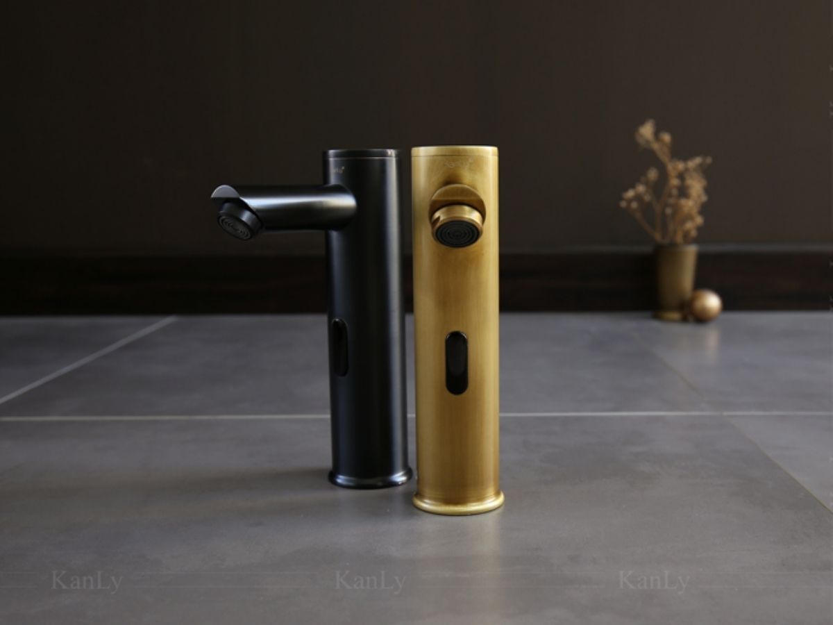 Vòi chậu lavabo cảm ứng bằng đồng Kanly GCVC1