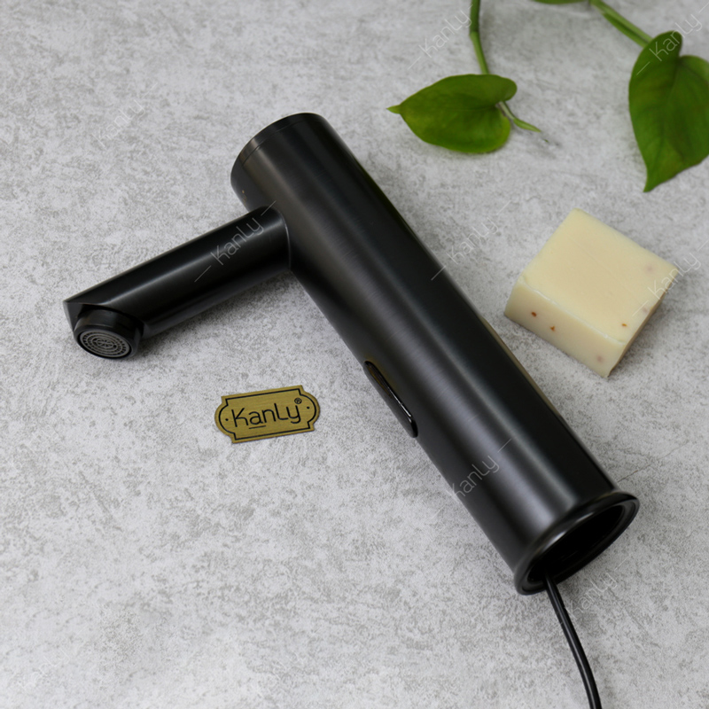 Vòi lavabo cảm ứng Kanly GCVC1B