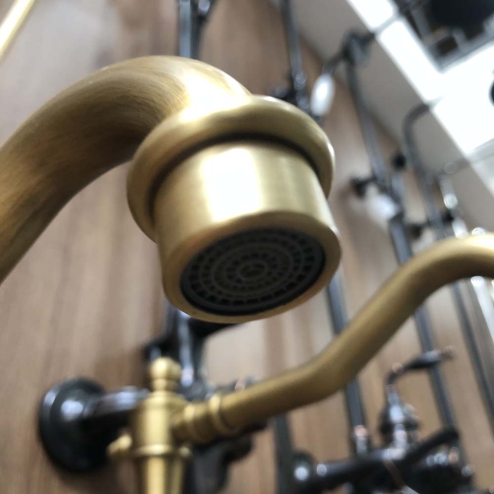 Vòi rửa bát nóng lạnh bằng đồng Kanly GCC04